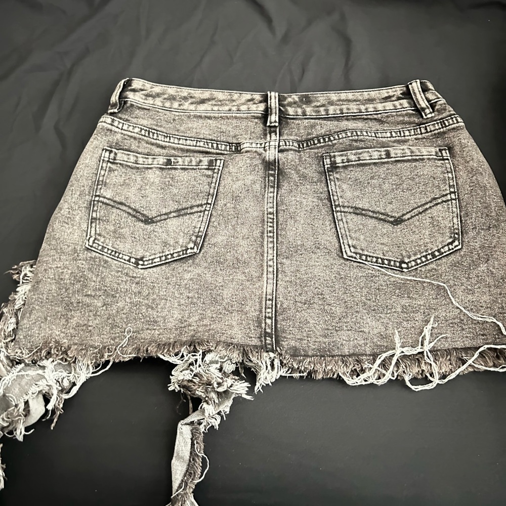 Fashion Nova Black & White Distressed Ruffle Denim Mini Skirt - Picture 4 of 4